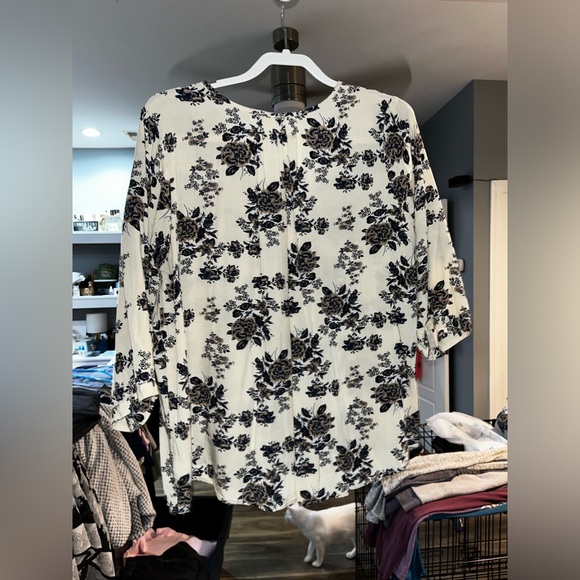 Fun2fun floral 3/4 sleeve shirt 1XL - Picture 3 of 5